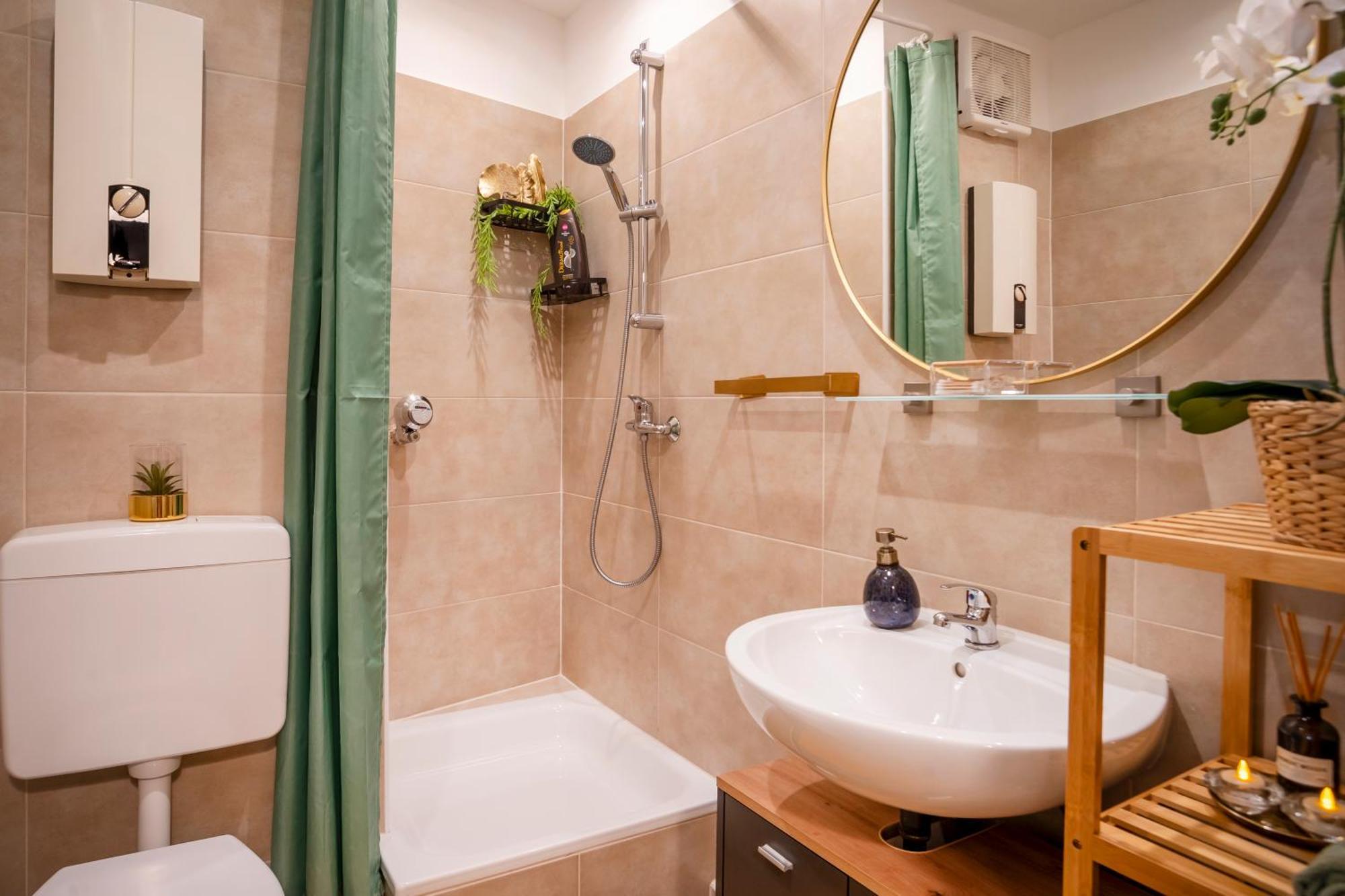 Premium Apartment Inspiriert Von Marilyn Monroe-Bremen City Center エクステリア 写真