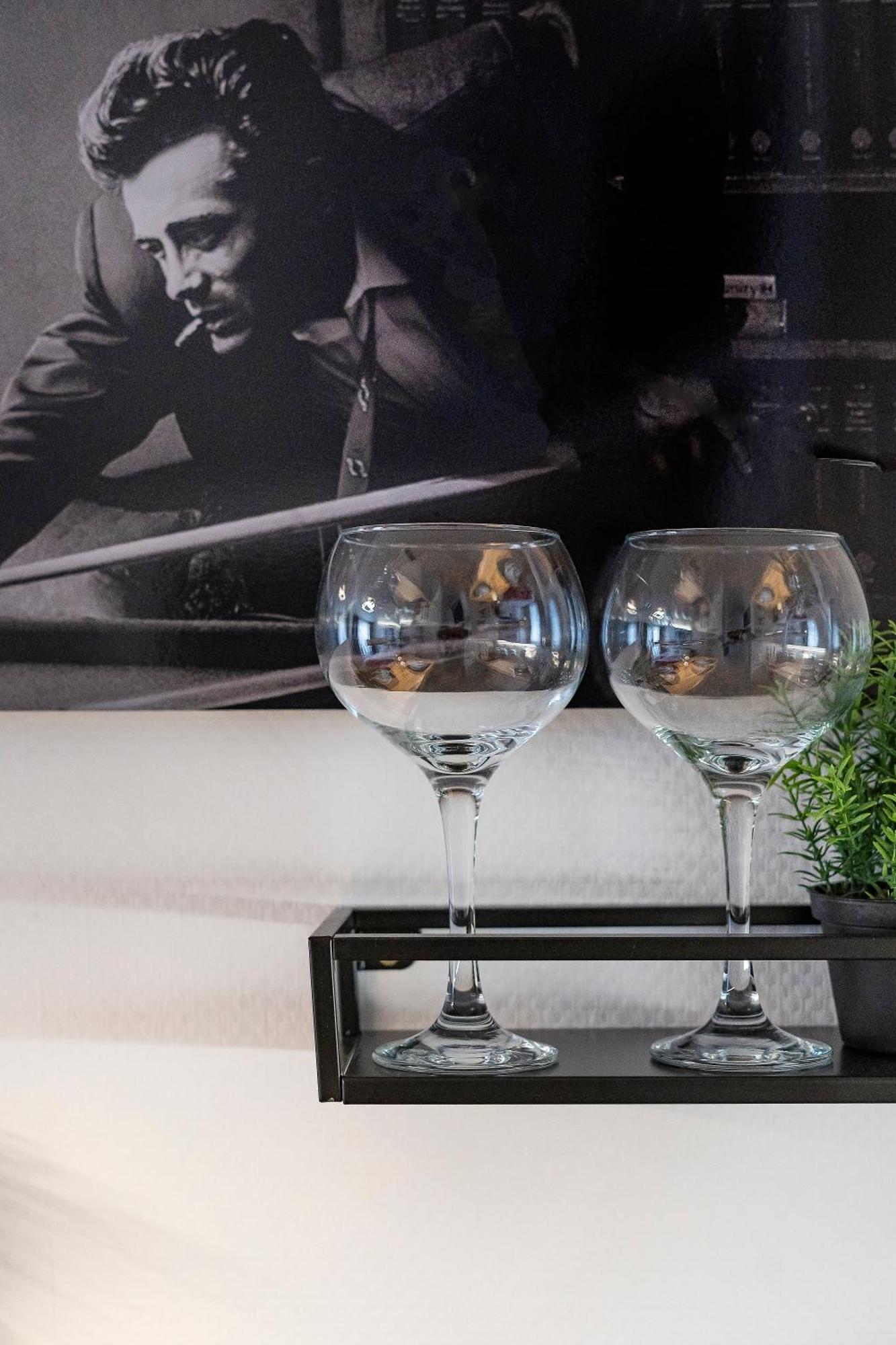 Premium Apartment Inspiriert Von Marilyn Monroe-Bremen City Center エクステリア 写真