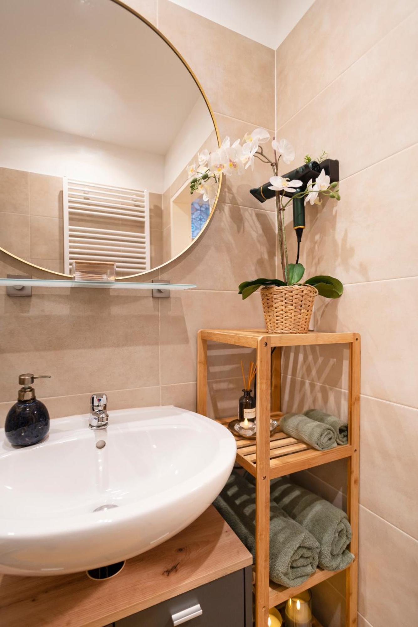 Premium Apartment Inspiriert Von Marilyn Monroe-Bremen City Center エクステリア 写真